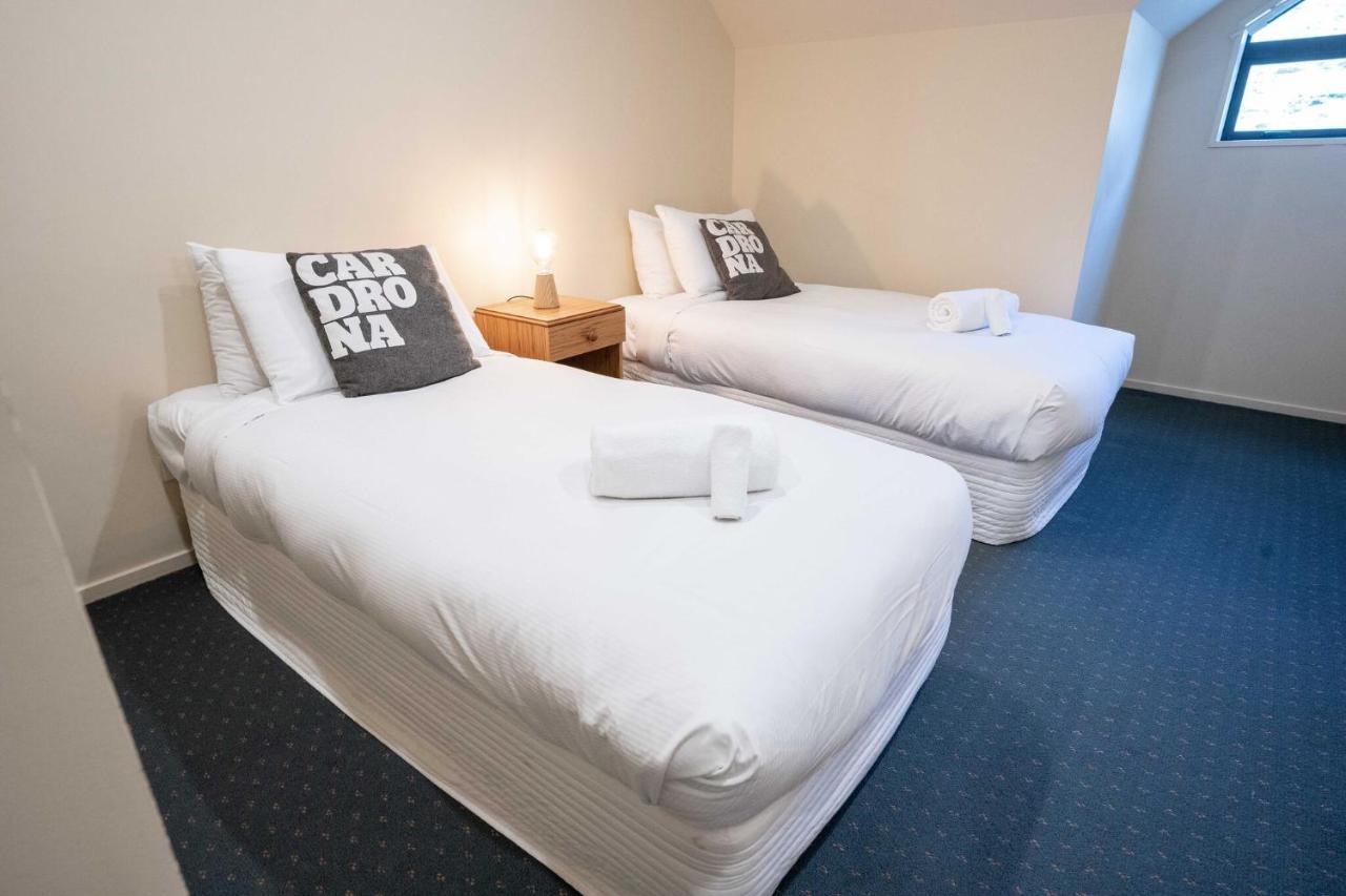 Cardrona Alpine Apartments מראה חיצוני תמונה